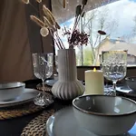 Glampinglodge 2 Pers Met Prive Hottub ميرسين