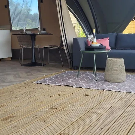 Glampinglodge 2 Pers Met Prive Hottub