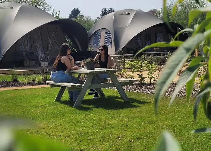 Glampinglodge 2 Pers Met Prive Hottub * Meerssen