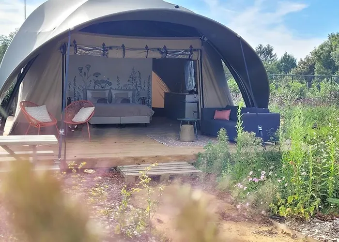 База отдыха Glampinglodge 2 Pers Met Hottub *
